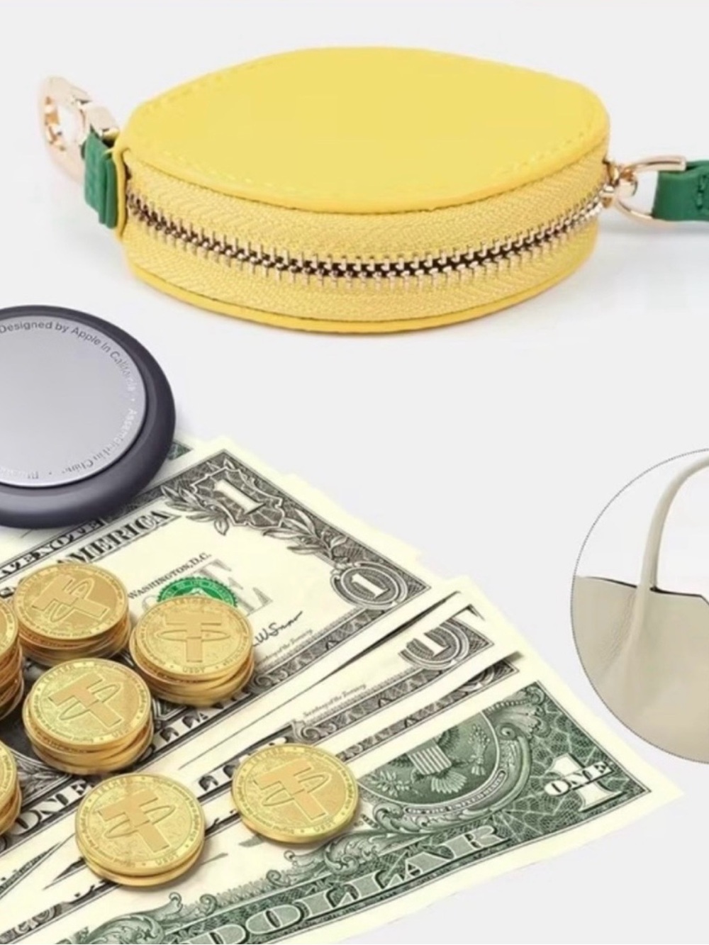 Lemon-Shaped Yellow Leather Coin Pouch with Green Zip Tab - Picture 3 of 3